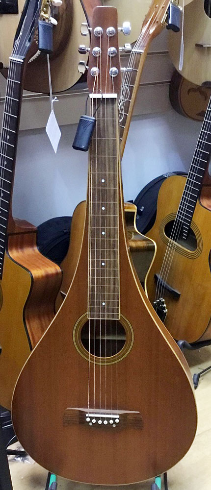 Regal RD-40CHS Squareneck Resonator Guitar Lacquer cracks in finish, especially on the headstock